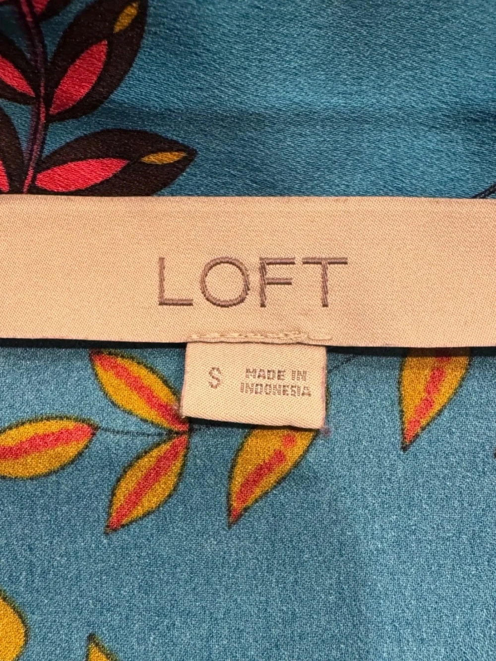 Ann Taylor Loft Satin Pajama Top-Floral-Teal Blue/Pink-Size Small